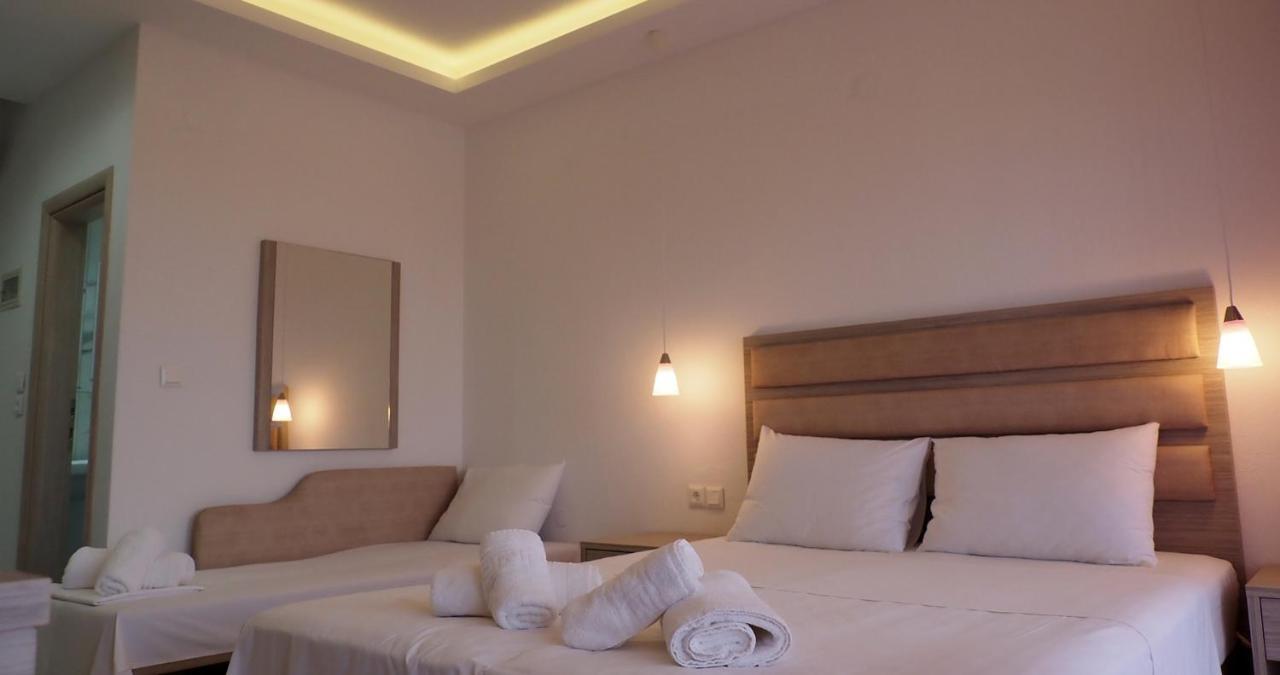 Valiant Sea Aparthotel Kriopigi Ngoại thất bức ảnh