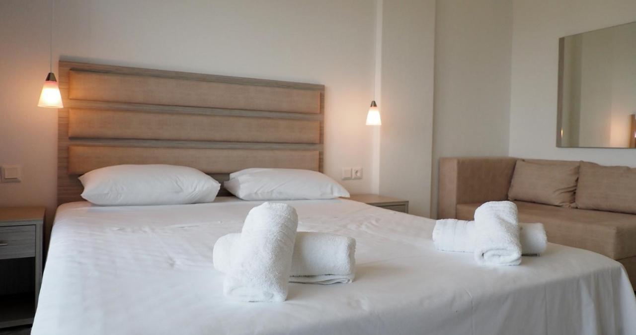 Valiant Sea Aparthotel Kriopigi Ngoại thất bức ảnh