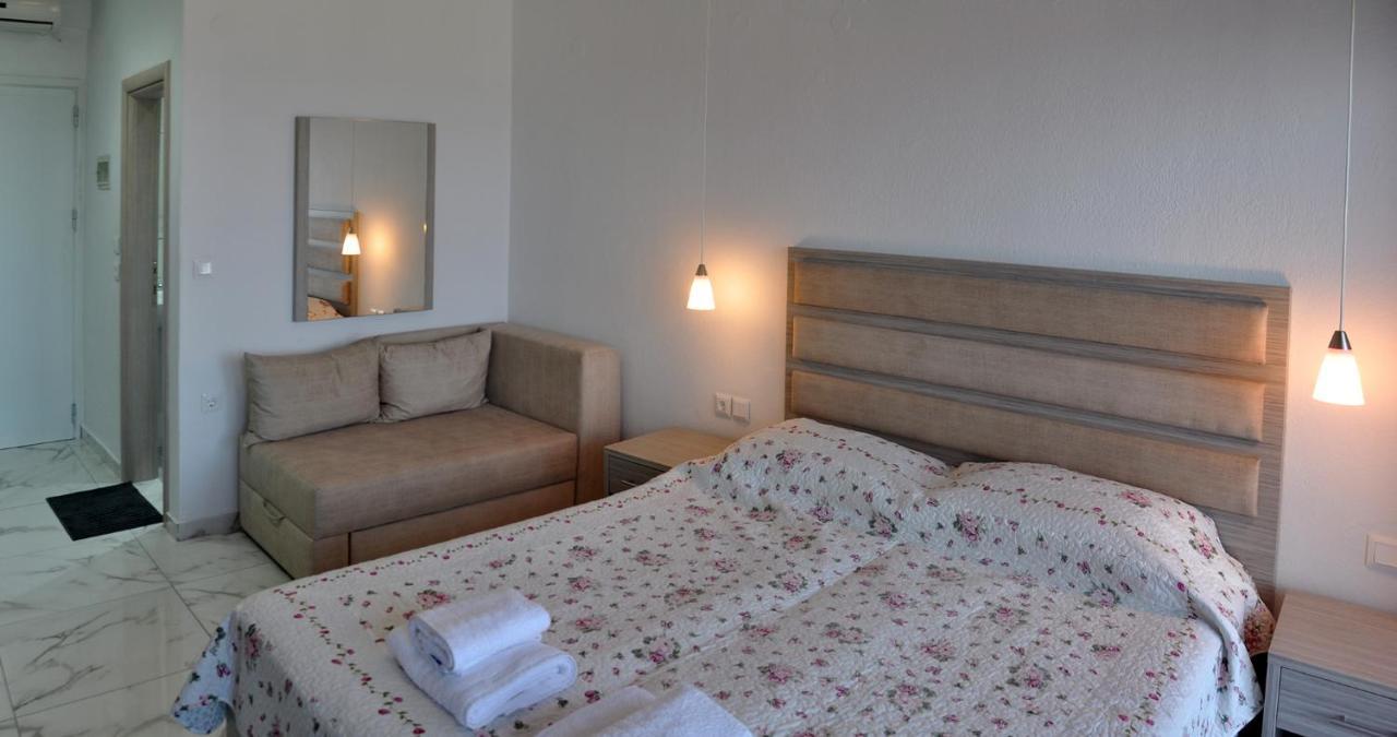 Valiant Sea Aparthotel Kriopigi Ngoại thất bức ảnh