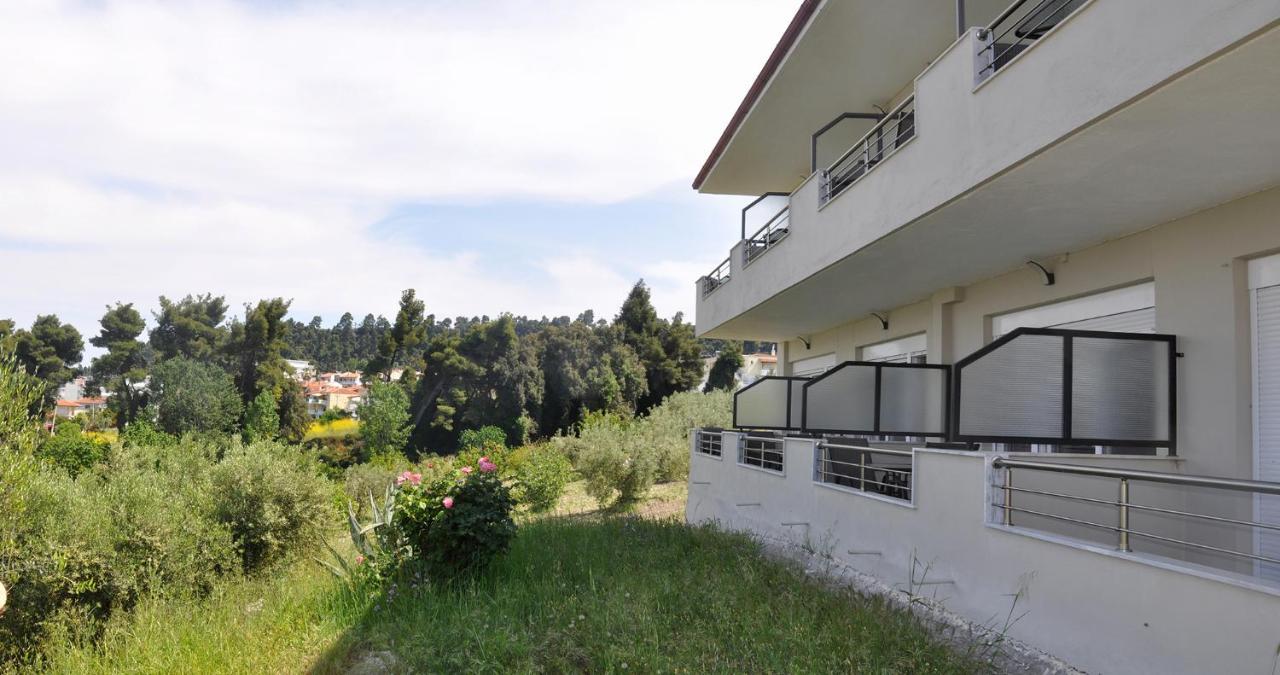 Valiant Sea Aparthotel Kriopigi Ngoại thất bức ảnh