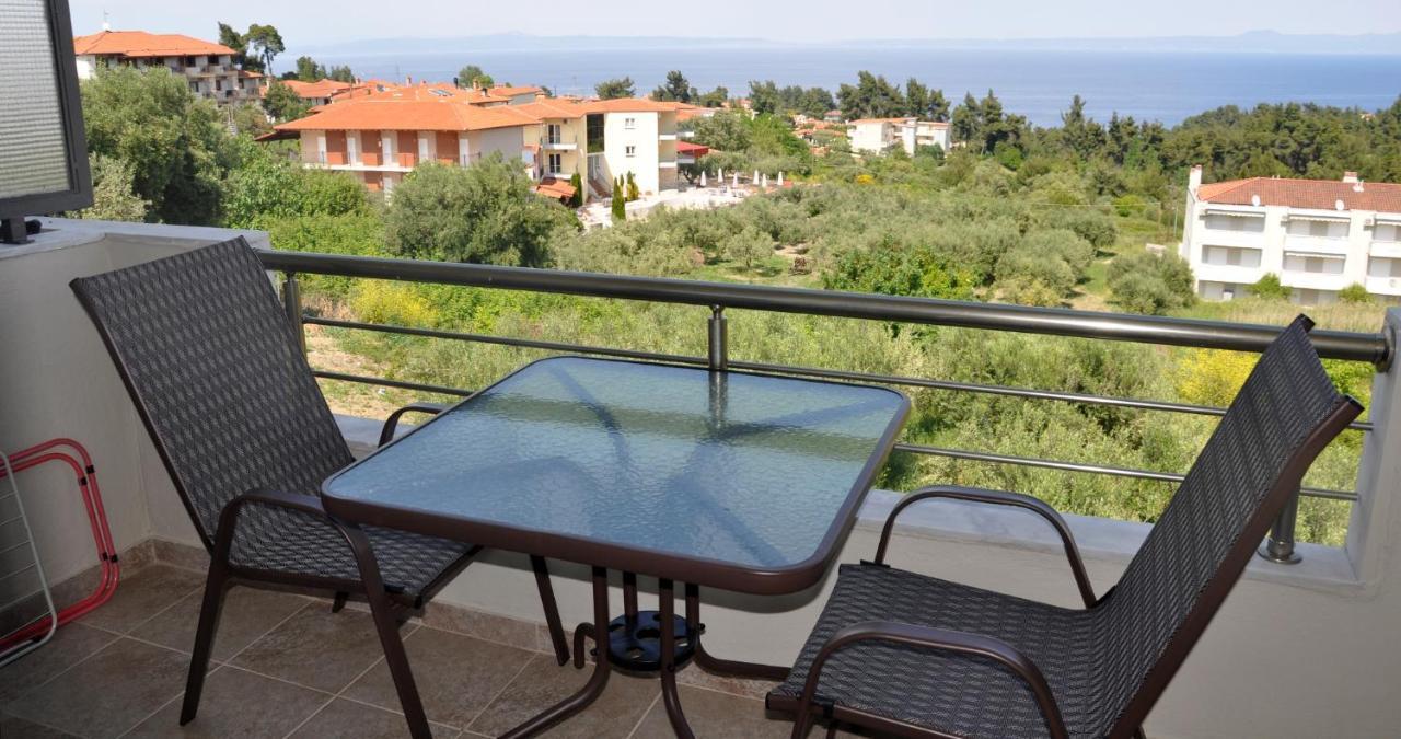 Valiant Sea Aparthotel Kriopigi Ngoại thất bức ảnh