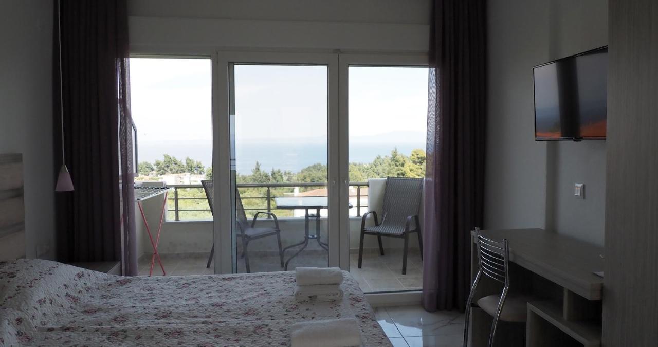 Valiant Sea Aparthotel Kriopigi Ngoại thất bức ảnh