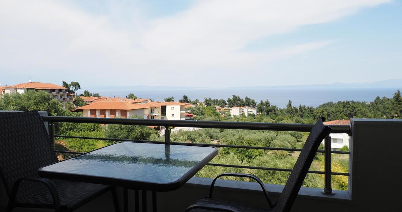 Valiant Sea Aparthotel Kriopigi Ngoại thất bức ảnh