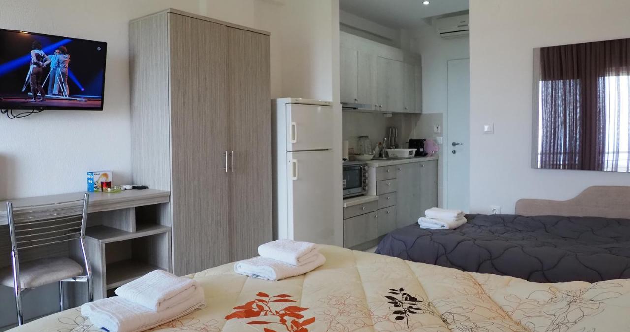 Valiant Sea Aparthotel Kriopigi Ngoại thất bức ảnh
